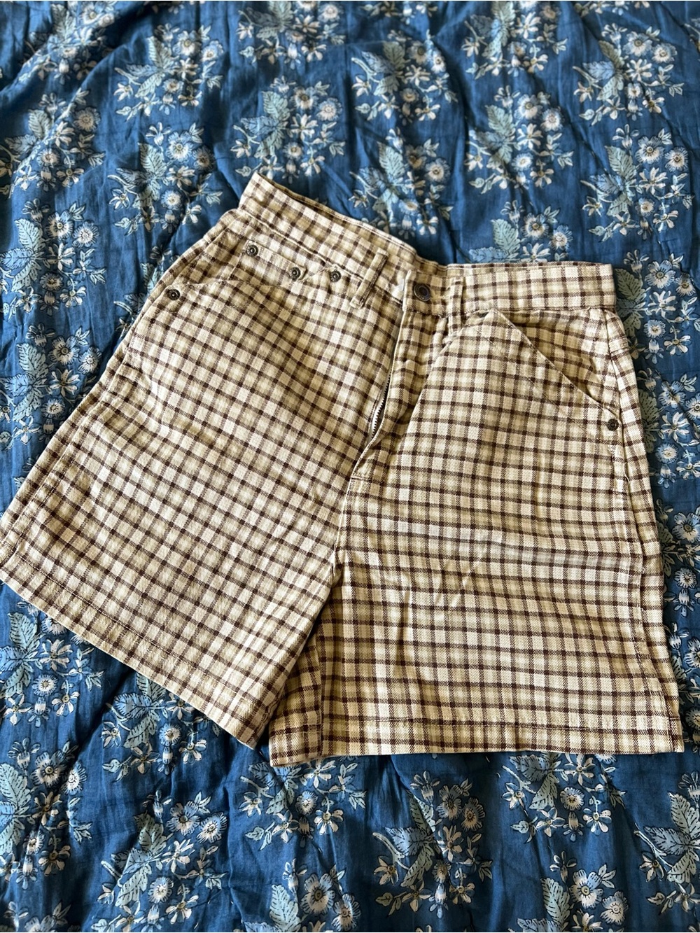 Vintage Women’s  Plaid Cotton Shorts - Beige/Brown 100% cotton
